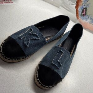 Karl Lagerfeld Paris espadrille, size 7.5, 38B.